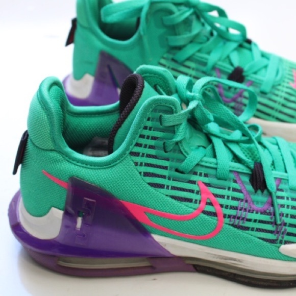 Nike LeBron Witness 6  shoes main image 11